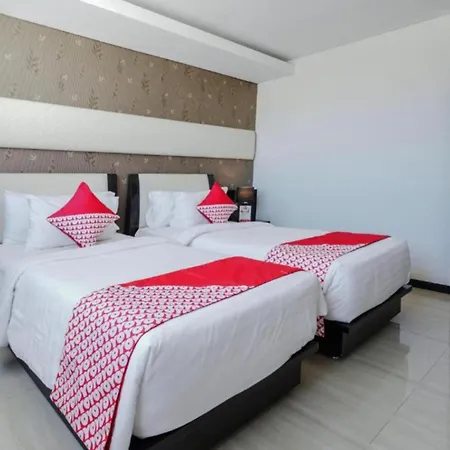 Collection O 499 Princess Keisha Hotel & Convention Center Denpasar  Exterior photo