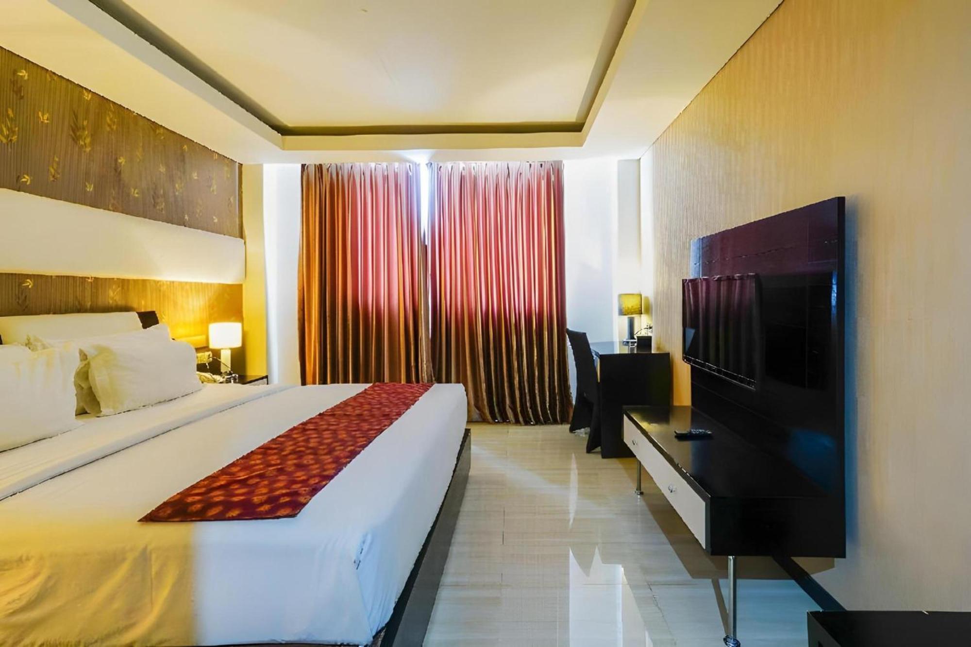 Collection O 499 Princess Keisha & Convention Center Hotel