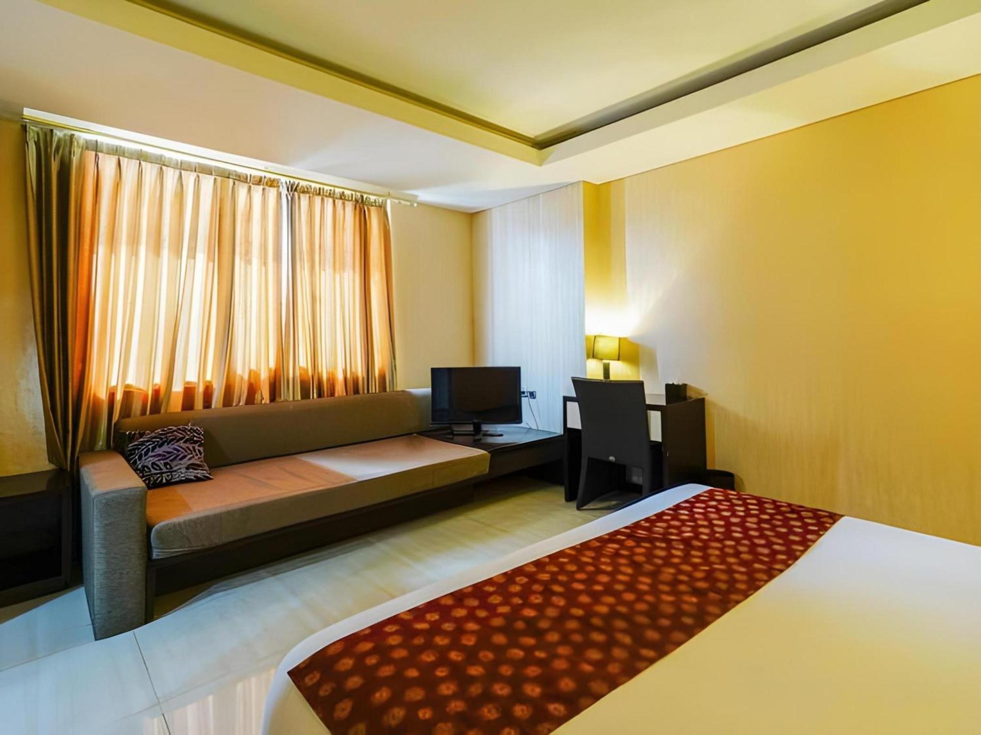 Collection O 499 Princess Keisha & Convention Center Hotel
