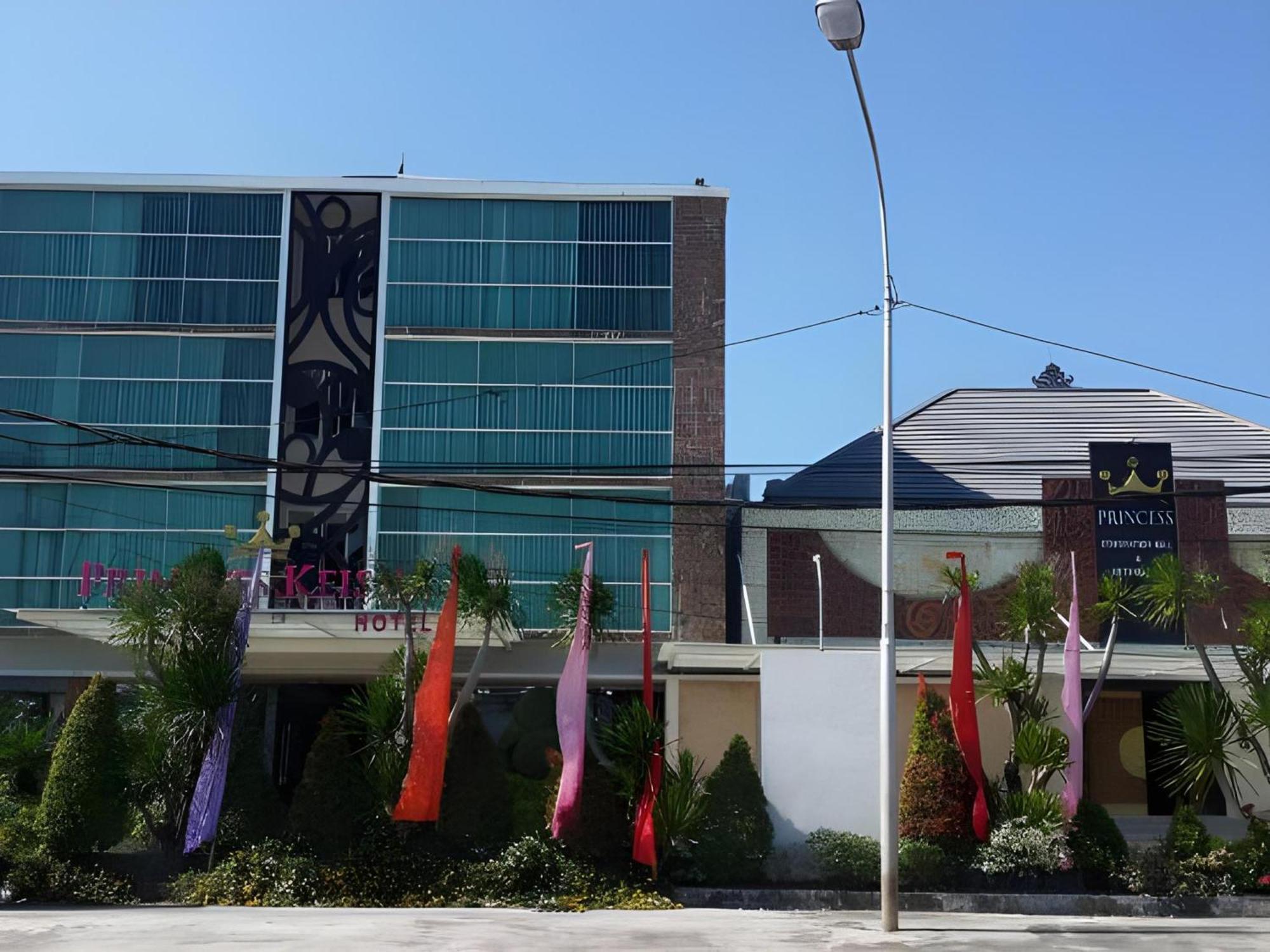 Hotel Collection O 499 Princess Keisha & Convention Center 3*